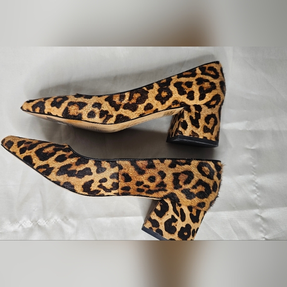 Franco Sarto Cow Hair Pump - Leopard Print size 7.5 - Picture 5 of 8